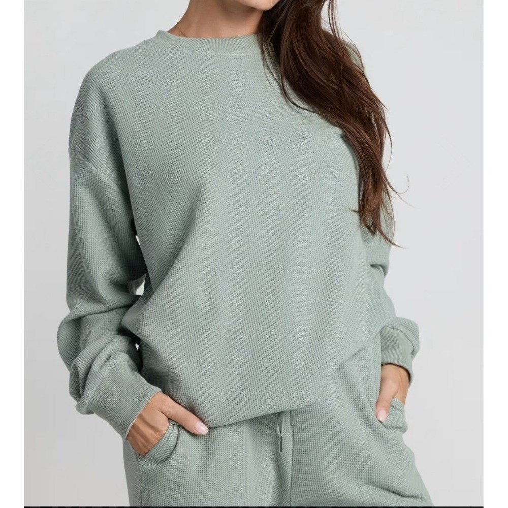 Comfrt Waffle Knit Thermal Long Sleeve Sage Green XL Oversized Crewneck Pullover